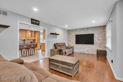 25 Nedshire Drive, Middletown, NJ 07748 - Photo 8