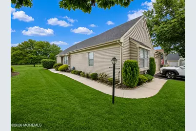 6B Patrick Henry Court, Monroe Township, NJ 08831 - Photo 2