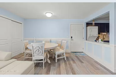 1 Osborne Place #49, Sea Bright, NJ 07760 - Photo 4