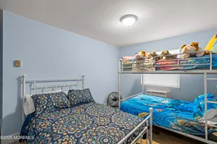 1 Osborne Pl, Sea Bright, NJ 07760 - Photo 16