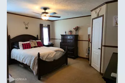 31 Henry Circle, Howell Township, NJ 07731 - Photo 6