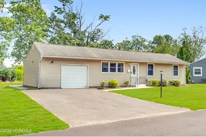 271 Sky Manor Boulevard, Brick, NJ 08723 - Photo 4