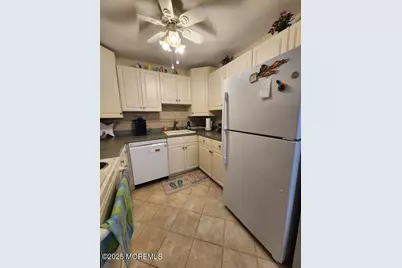 260 Ocean Avenue #18A, Sea Bright, NJ 07760 - Photo 4