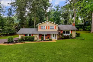 41 Carnegie Ct, Middletown, NJ 07748 - Photo 1