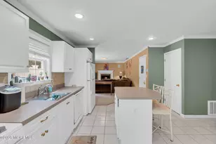 2352 Harbor Dr, Point Pleasant, NJ 08742 - Photo 12