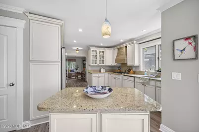 109 Woodward Court, Neptune Township, NJ 07753 - Photo 16