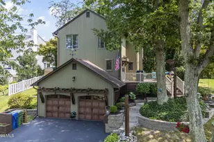 109 Woodward Ct, Neptune Township, NJ 07753 - Photo 1