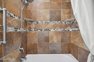 109 Woodward Ct, Neptune Township, NJ 07753 - Photo 26