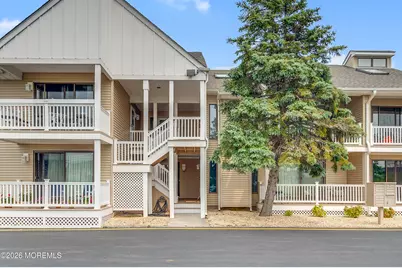 1820 E Pennsylvania Avenue E #4, Ortley Beach, NJ 08751 - Photo 2