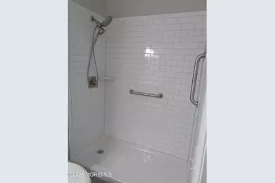 10 D Hamilton Lane, Whiting, NJ 08759 - Photo 8