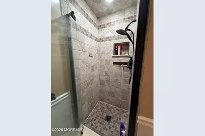 21 Howe Lane, Freehold, NJ 07728 - Photo 14