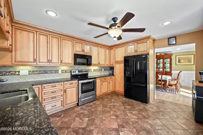 13 Tara Lin Drive, Hazlet Township, NJ 07730 - Photo 18