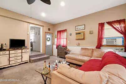 17 Locust Road, Howell Township, NJ 07731 - Photo 16