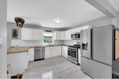 8 Asheville Street, Toms River Township, NJ 08753 - Photo 4