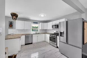 8 Asheville St, Toms River Township, NJ 08753 - Photo 4