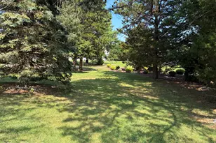 65 Woodstock Dr, Toms River Township, NJ 08757 - Photo 8