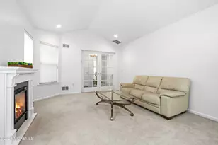 39 Valley Stream Ln, Lakewood, NJ 08701 - Photo 8