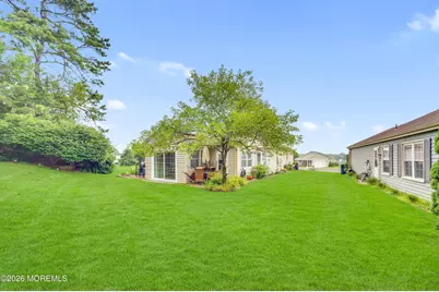 33 Maidstone Way, Manchester Township, NJ 08759 - Photo 4