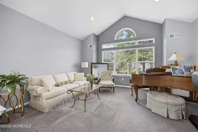 11 Narrowbrook Court, Manalapan Township, NJ 07726 - Photo 12