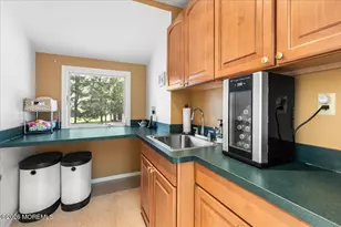 17 Thomas Dr, Manalapan Township, NJ 07726 - Photo 30