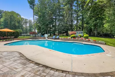 17 Thomas Drive, Manalapan Township, NJ 07726 - Photo 36