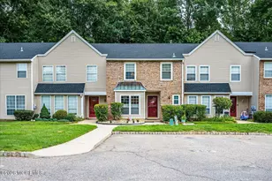 254 Teasdale Pl, Morganville, NJ 07751 - Photo 28