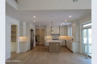 85 Lamb Lane, Manalapan Township, NJ 07726 - Photo 2