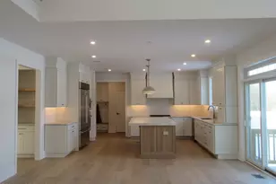 85 Lamb Ln, Manalapan Township, NJ 07726 - Photo 2
