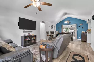 24 Cedarbrook Ln, Little Egg Harbor, NJ 08087 - Photo 2