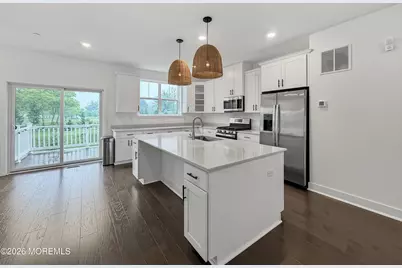 89 Bataan Avenue, Tinton Falls, NJ 07724 - Photo 10