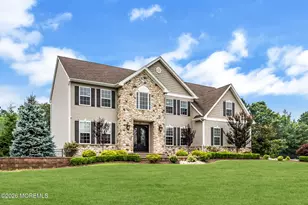 12 Whispering Grove Blvd, Jackson, NJ 08527 - Photo 2