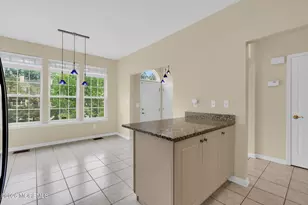 14 W Aspen Way, Matawan, NJ 07747 - Photo 20