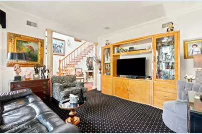 207 Bradwick Way, Marlboro Township, NJ 07746 - Photo 22