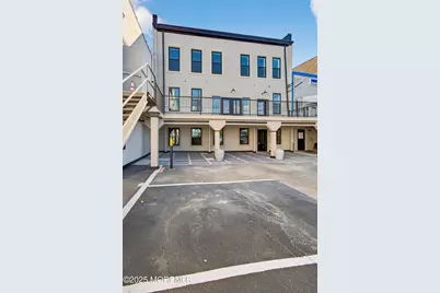 25 W Front Street, Keyport, NJ 07735 - Photo 10