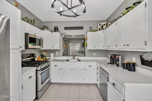 504 Gaitway Ct, Freehold, NJ 07728 - Photo 8