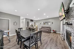 504 Gaitway Ct, Freehold, NJ 07728 - Photo 16