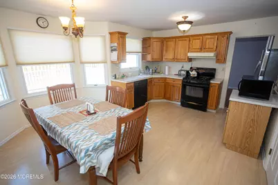 66 Morris Court, South Amboy, NJ 08879 - Photo 4