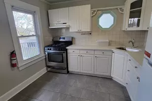 100 3rd St, Keyport, NJ 07735 - Photo 6
