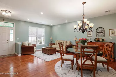 137 Greenlawns Drive, Lakewood, NJ 08701 - Photo 12