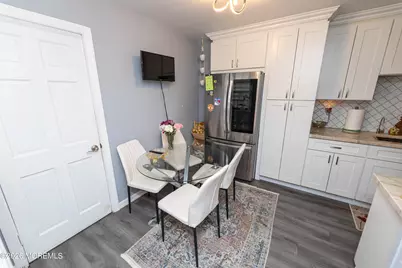 276 Longwood Drive #27-6, Englishtown, NJ 07726 - Photo 4