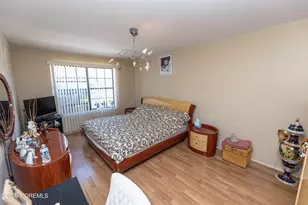276 Longwood Dr, Englishtown, NJ 07726 - Photo 24