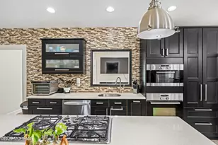 4 David St, Hazlet Township, NJ 07730 - Photo 6