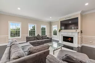 10 Hop Brook Ln, Holmdel, NJ 07733 - Photo 24