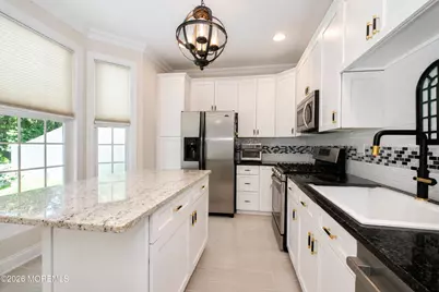 183 Shinnecock Drive, Manalapan Township, NJ 07726 - Photo 4