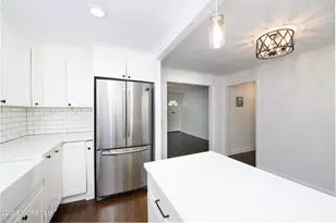 158 Manor Dr, Red Bank, NJ 07701 - Photo 10