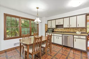 7 Windsor Terrace, Holmdel, NJ 07733 - Photo 18