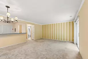 25 Phoenix Ct, Tinton Falls, NJ 07712 - Photo 4