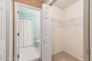 25 Phoenix Ct, Tinton Falls, NJ 07712 - Photo 16