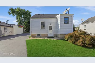 251 Main Street, Port Monmouth, NJ 07758 - Photo 18
