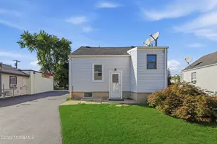 251 Main St, Port Monmouth, NJ 07758 - Photo 18